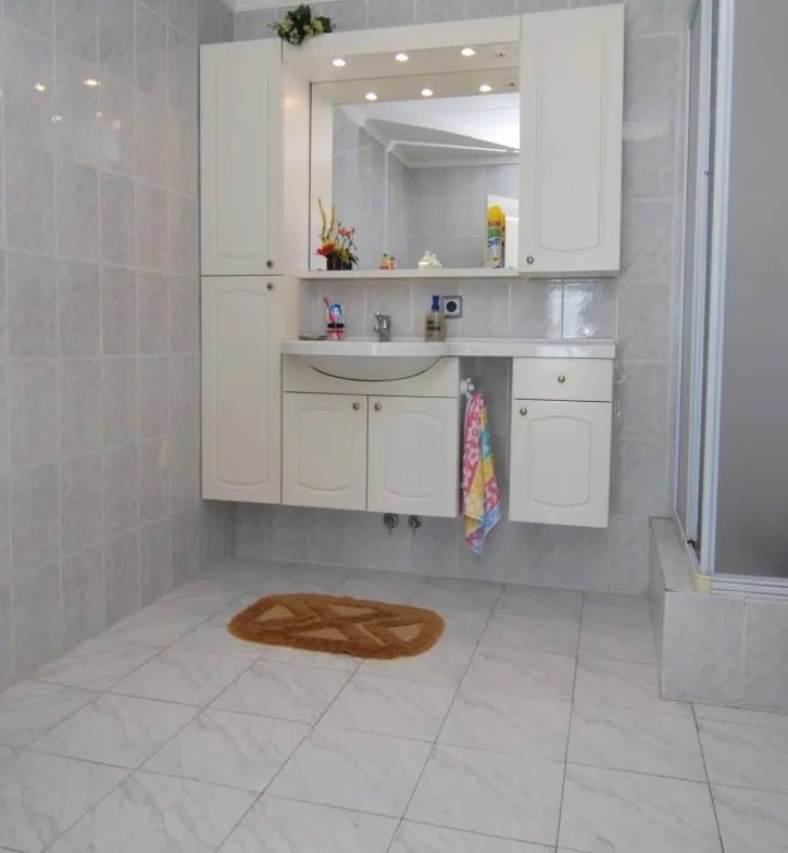 NICE VILLA 7 BEDROOMS, POOL, TENNIS, DOUBLE GARAGE, PLOT 2000M2 – PAU – COSTA BRAVA! – photo 56
