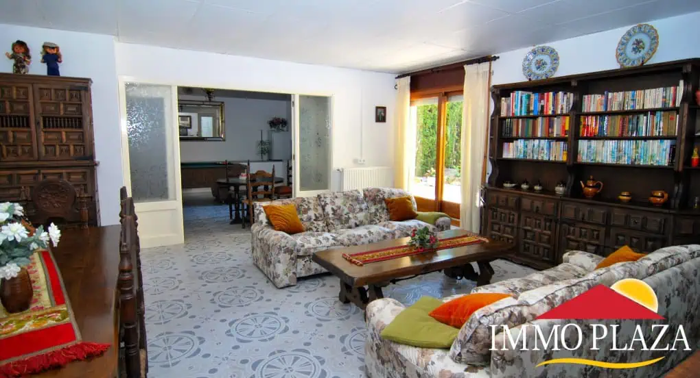 NICE VILLA 7 BEDROOMS, POOL, TENNIS, DOUBLE GARAGE, PLOT 2000M2 – PAU – COSTA BRAVA! – photo 51