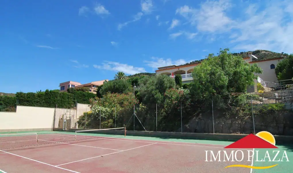NICE VILLA 7 BEDROOMS, POOL, TENNIS, DOUBLE GARAGE, PLOT 2000M2 – PAU – COSTA BRAVA! – photo 65