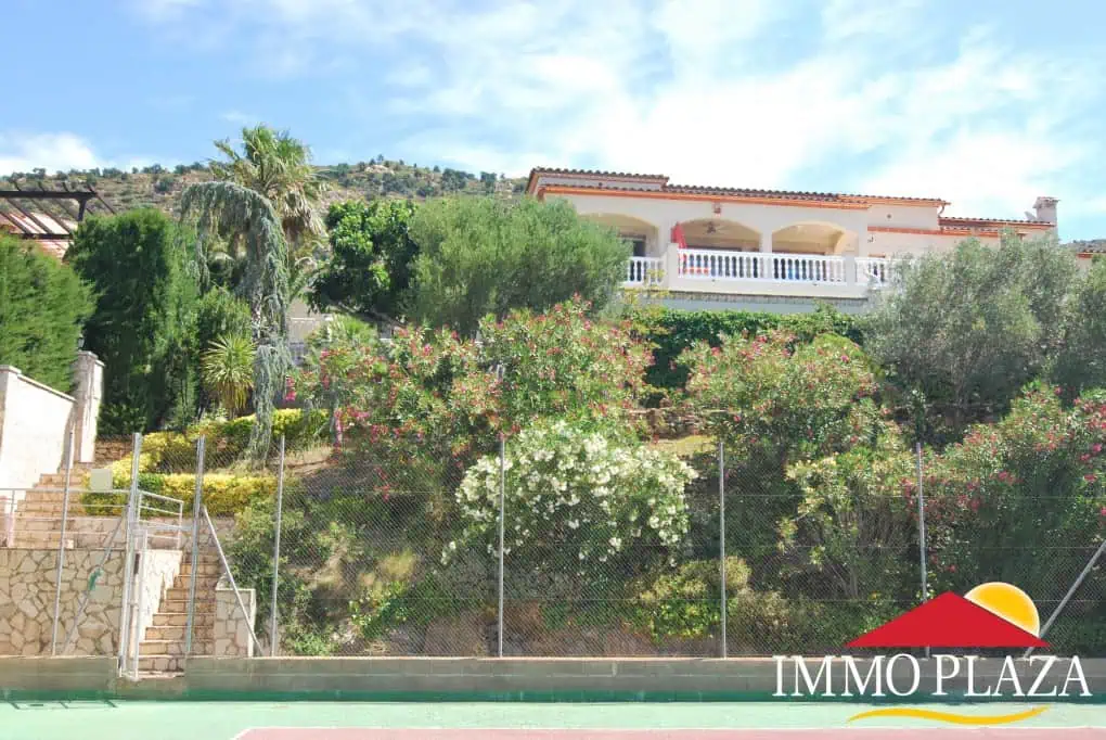 NICE VILLA 7 BEDROOMS, POOL, TENNIS, DOUBLE GARAGE, PLOT 2000M2 – PAU – COSTA BRAVA! – photo 84