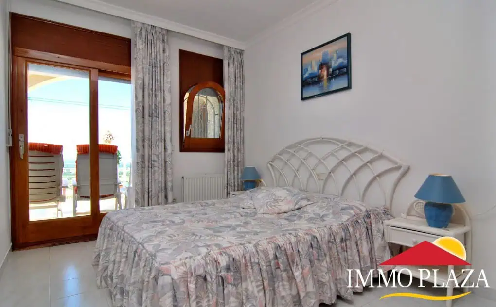 NICE VILLA 7 BEDROOMS, POOL, TENNIS, DOUBLE GARAGE, PLOT 2000M2 – PAU – COSTA BRAVA! – photo 28