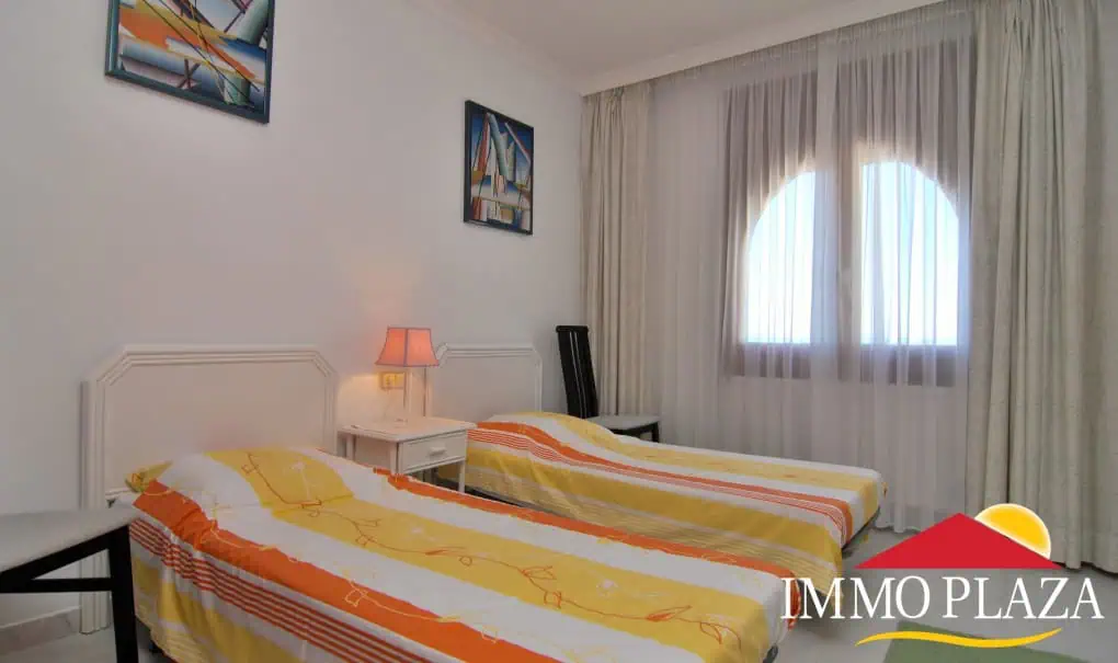 NICE VILLA 7 BEDROOMS, POOL, TENNIS, DOUBLE GARAGE, PLOT 2000M2 – PAU – COSTA BRAVA! – photo 24