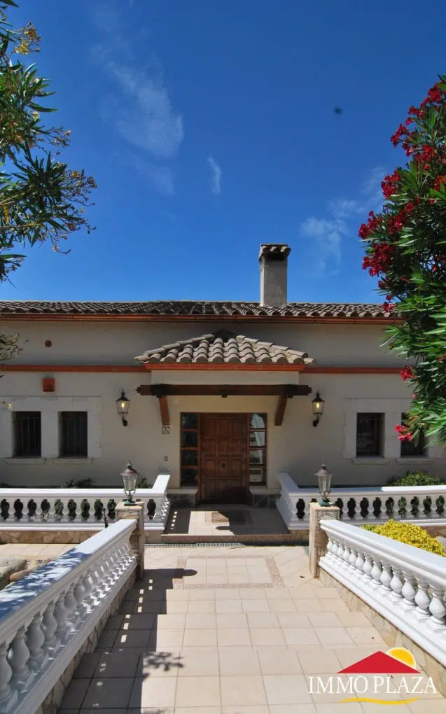 19062015161924_8701_IPV33 NICE VILLA 7 BEDROOMS, POOL, TENNIS, DOUBLE GARAGE, PLOT 2000M2 – PAU – COSTA BRAVA! – photo 10