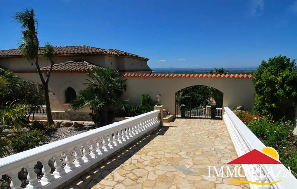 NICE VILLA 7 BEDROOMS, POOL, TENNIS, DOUBLE GARAGE, PLOT 2000M2 – PAU – COSTA BRAVA! – photo 82