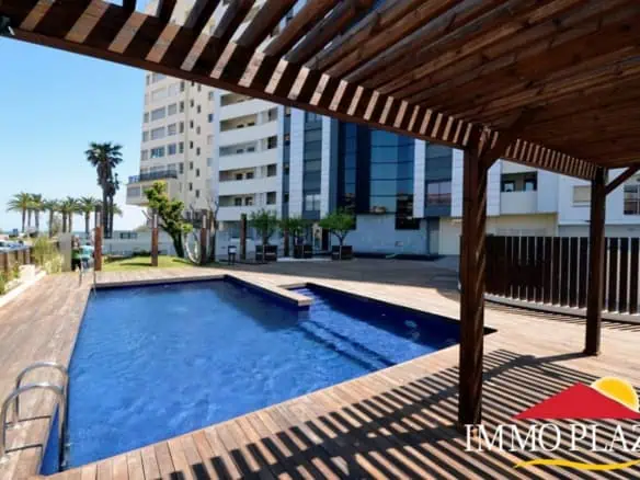 Brand new luxury apartment with two large terraces overlooking the sea and the bay of Rosas. South facing