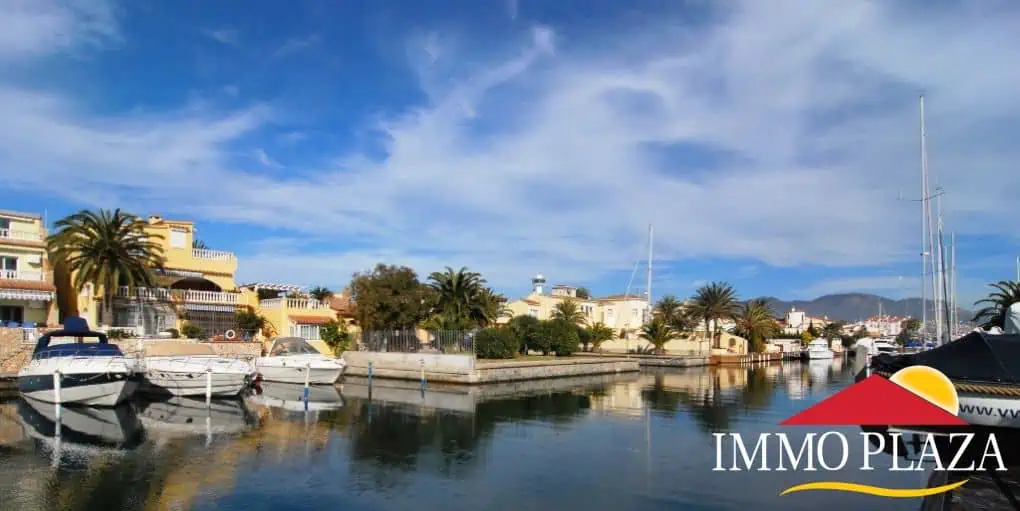 1st sea line Villa with private pool and mooring, 4 bedrooms on suite and much more ! – photo 3
