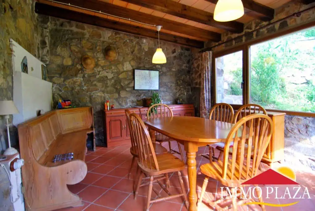 Peaceful idyllic farmhouse at the foot of the Pyrenees, including 6 hectares of land – Costabrava – Catalonia – photo 4