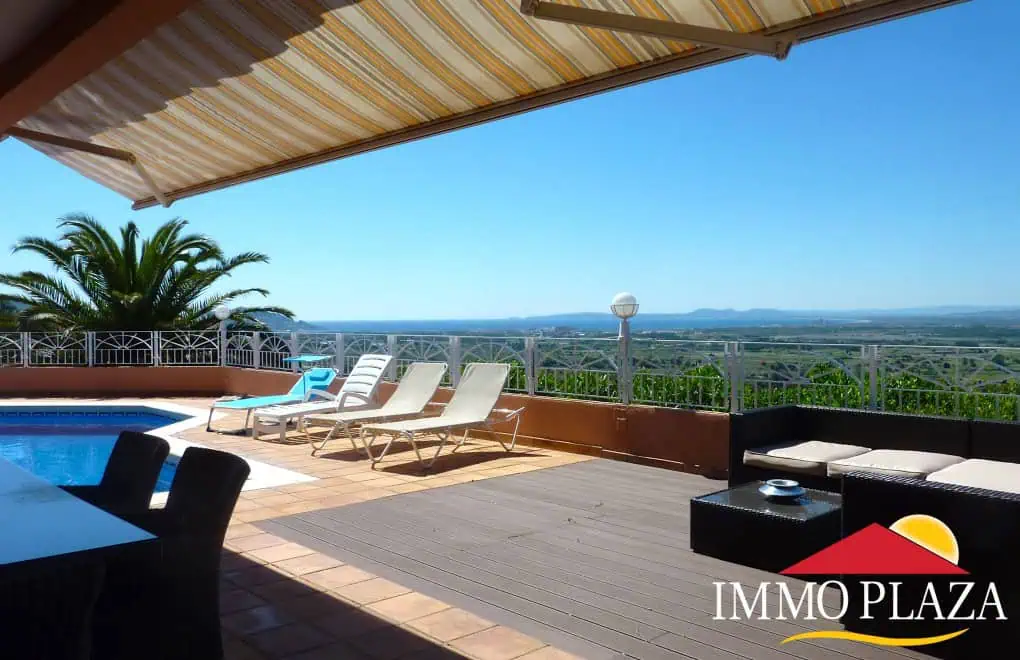 Lovely villa with guest house and stunning views over the Bay of Roses – Palau Saverdera – photo 3