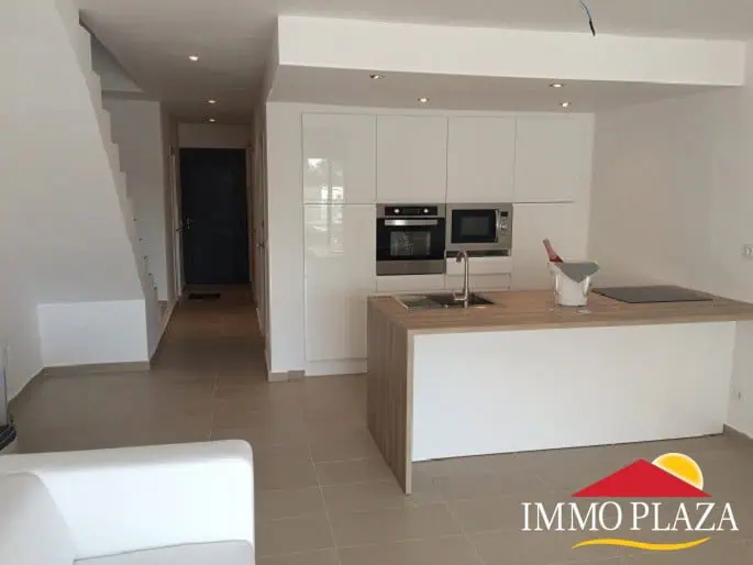 Modern house renovated with mooring of 6 meters, a garage and 3 terraces in the Marina Empuriabrava – Spain – photo 3