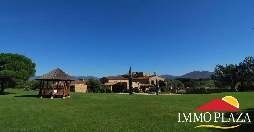 Exceptional masia with hotel license in Pedret y Marza in the Bay of Roses – Alt Emporda – photo 4