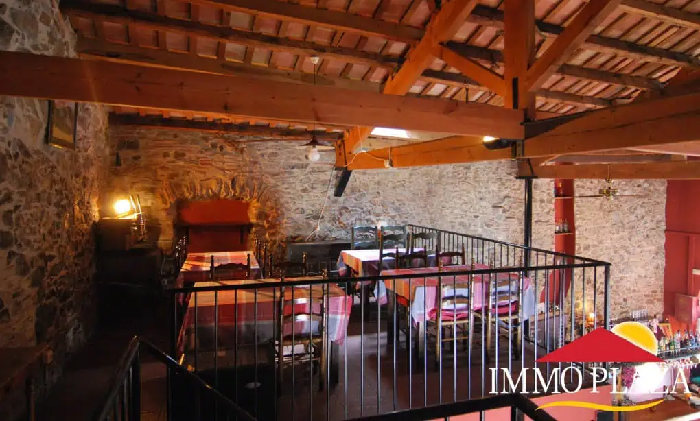Leasehold: Rustic Bar & Restaurant existence for over 80 years, only 2 owners – photo 6