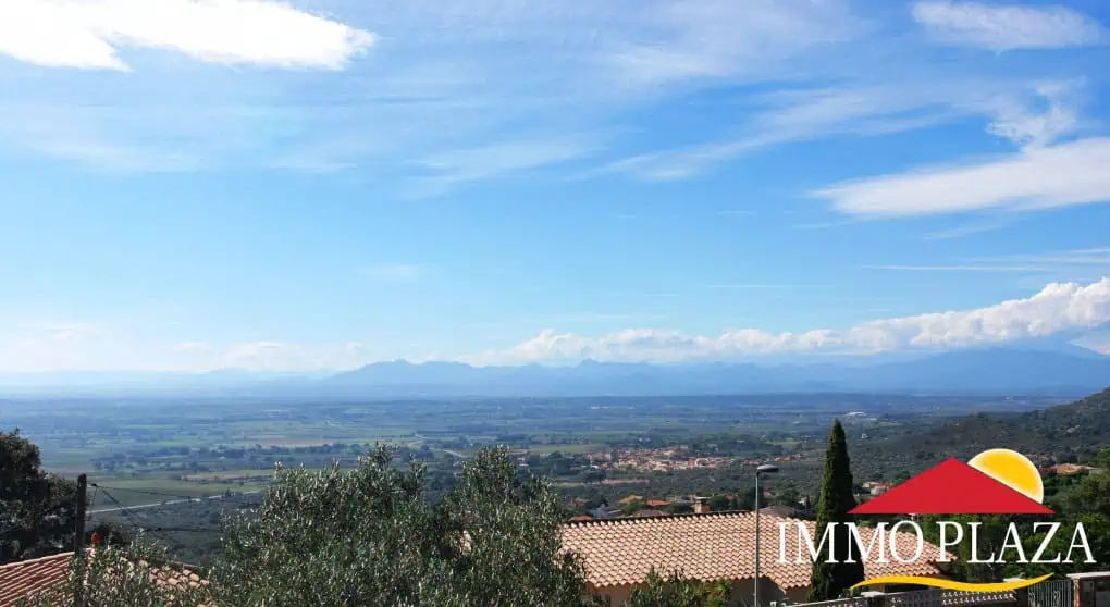 Beautiful Villa with 4 bedrooms, pool and large garden on the heights of Palau Saverdera-Costa Brava – photo 6