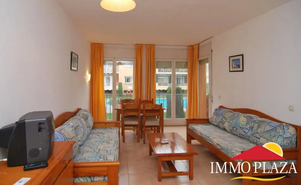 Apartment on the ground floor with several pools, 2 minutes from the beach of Empuriabrava – Costa Brava – photo 3