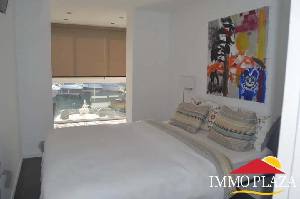 Duplex in a residence of high standing with 3 bedrooms and sailboat mooring of 20x5m – Empuriabrava – Costa Brava – photo 5