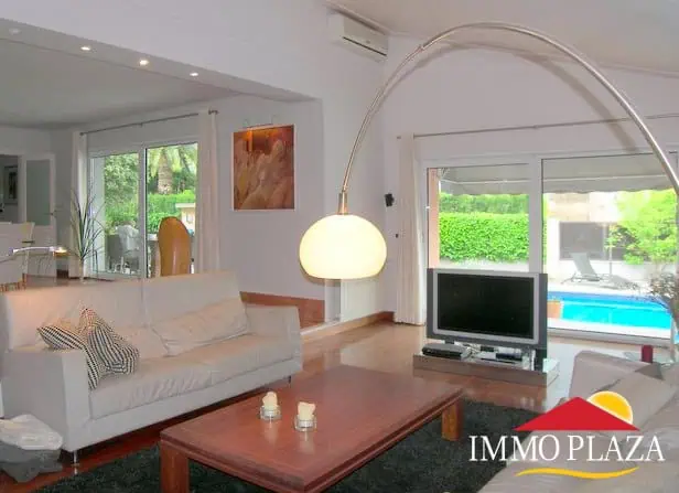 Beautiful comfortable villa with 4 bedrooms, swimming pool, 3km from the coast – Castello d’Empuries – Catalonia – photo 2