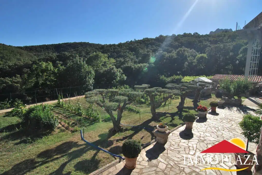 Magnificent renovated farmhouse of the XVIIIth century on a plot of 48hectares, 1.5 km from the French border – Alt Emporda – photo 6