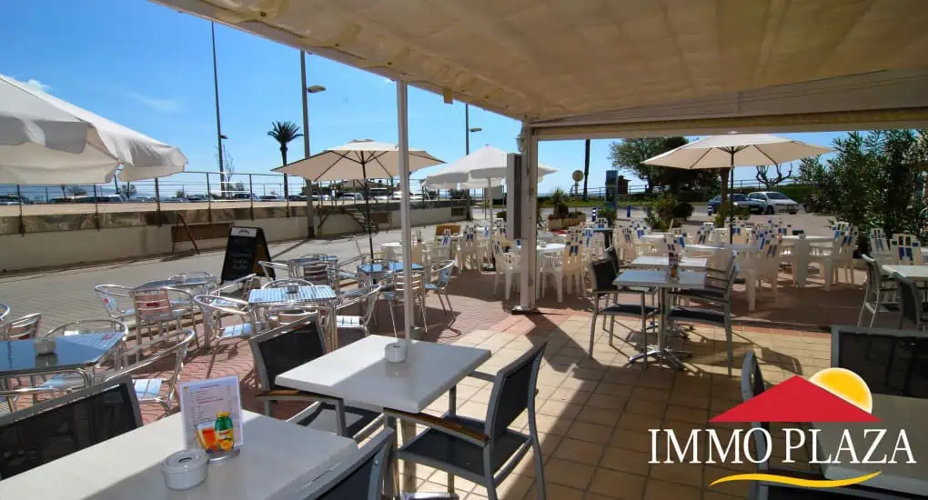 Seafront Bar – Restaurant (LEASEHOLD) in the Marina Empuriabrava – Costa Brava – Spain – photo 12