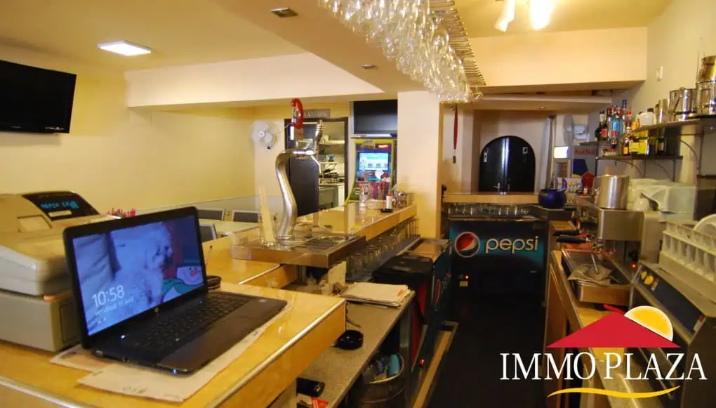 Seafront Bar – Restaurant (LEASEHOLD) in the Marina Empuriabrava – Costa Brava – Spain – photo 17