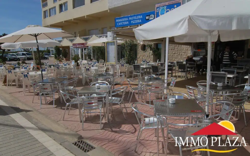 Seafront Bar – Restaurant (LEASEHOLD) in the Marina Empuriabrava – Costa Brava – Spain – photo 22
