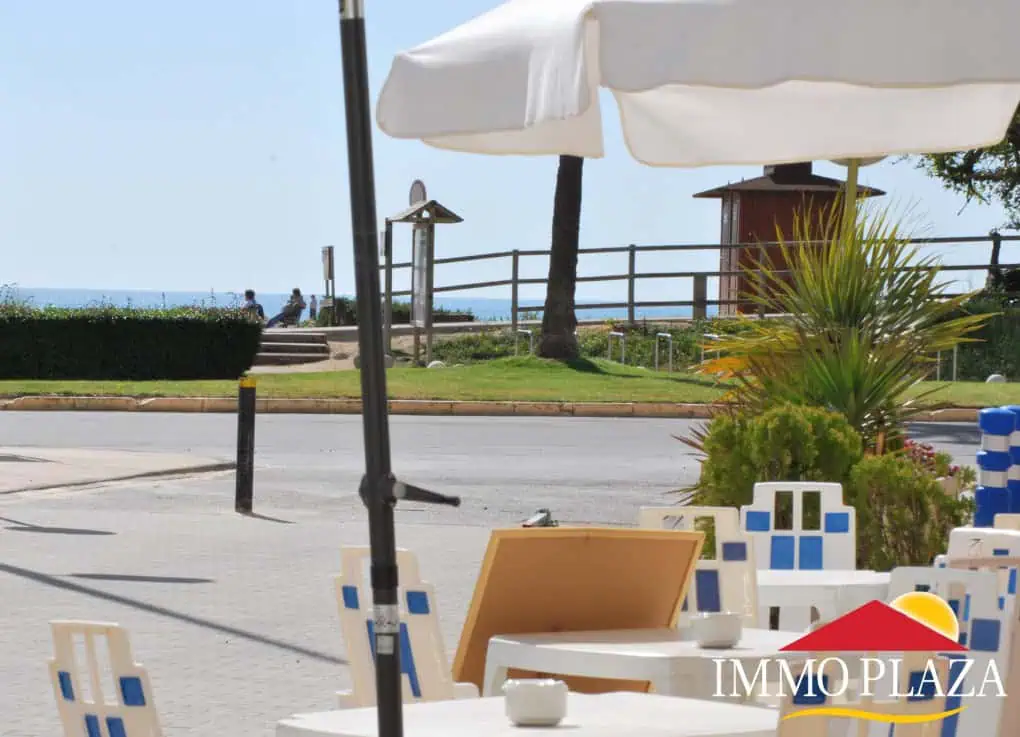 Seafront Bar – Restaurant (LEASEHOLD) in the Marina Empuriabrava – Costa Brava – Spain – photo 6