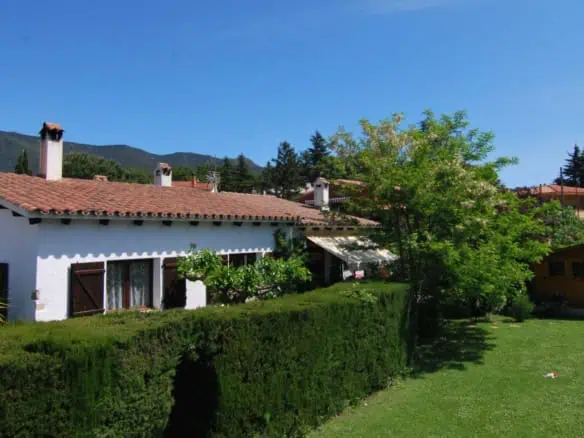 Charming house in perfect condition with 3 bedrooms, in a quiet area of the Costa Brava – Catalonia