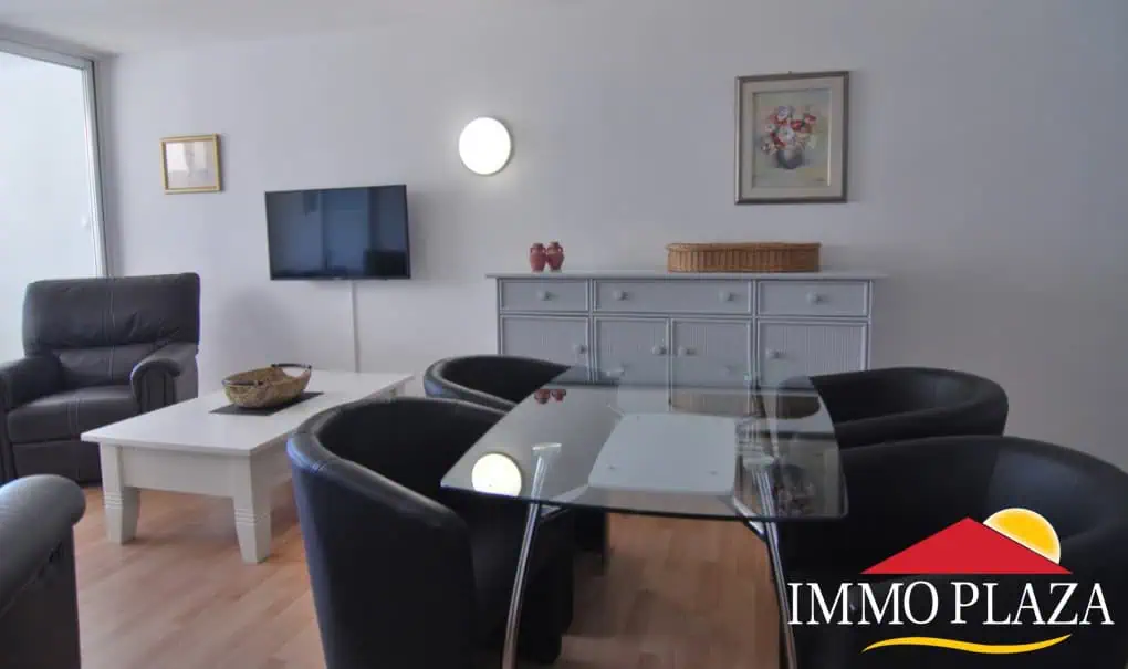 Apartment completely renovated, 30 seconds from the beach, with private parking in Santa Margarita – Rosas – Costa Brava – photo 3