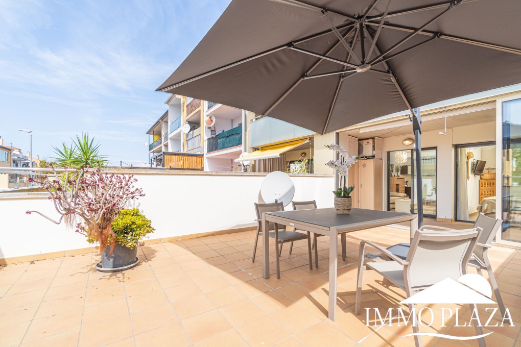 Modern residential apartment, 1 bedroom, large 35m2 south-facing terrace, next to a port and shops! – photo 19