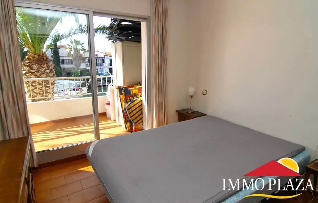 RESERVED: Beautiful apartment with large terrace, bright and located in the Port of Empuriabrava – Costa Brava – Spain – photo 4
