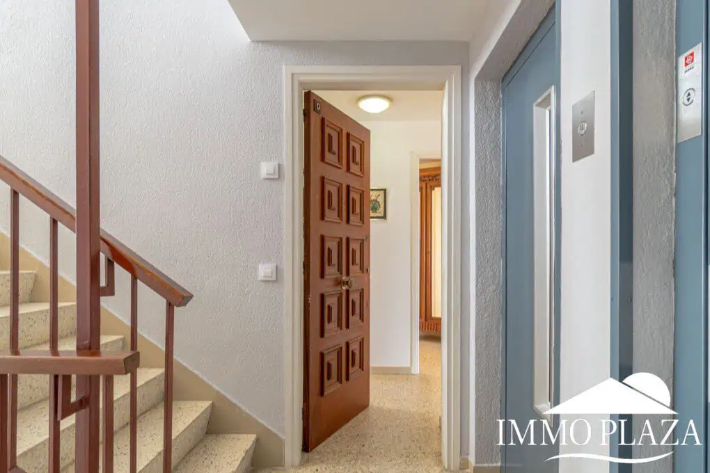 RESERVED: Apartment on the first line of the sea of 86m2 and 50m from the beach of Empuriabrava. – photo 10
