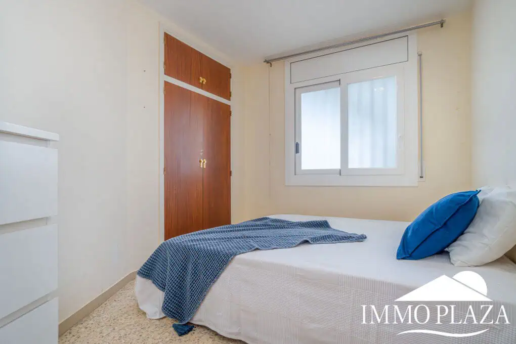 RESERVED: Apartment on the first line of the sea of 86m2 and 50m from the beach of Empuriabrava. – photo 24
