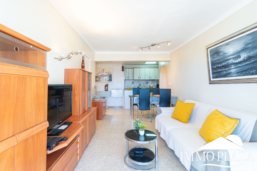 Stunning sea view apartment! 2 large bedrooms, living room, bathroom, large terrace, beautiful building next to the beach! – photo 22
