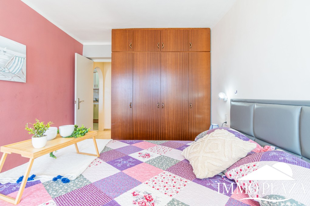 Stunning sea view apartment! 2 large bedrooms, living room, bathroom, large terrace, beautiful building next to the beach! – photo 29
