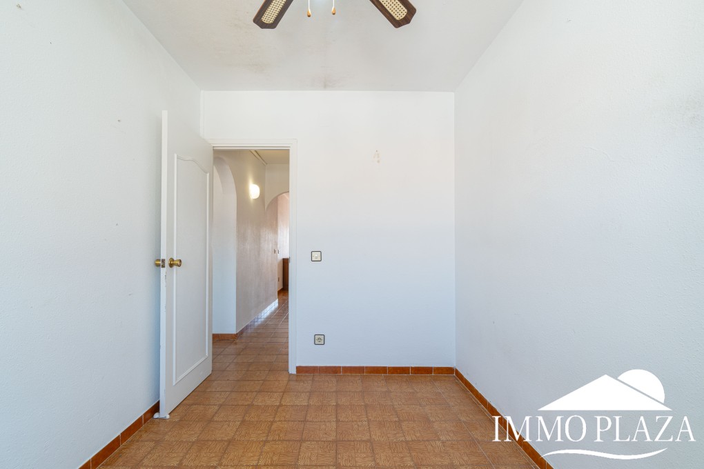 Canal view apartment, 3 bedrooms, 2 bathrooms, underground parking and private mooring, close to the beach and city center! – photo 35
