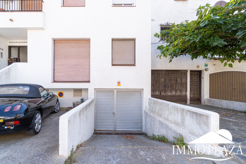 Canal view apartment, 3 bedrooms, 2 bathrooms, underground parking and private mooring, close to the beach and city center! – photo 45