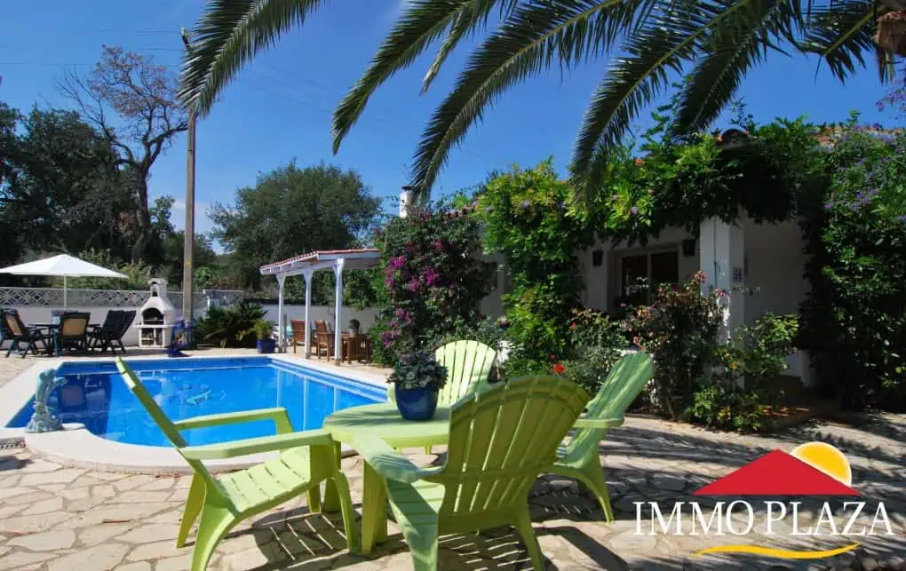 Typical spanish villa with pool, sunny and beautifully situated in Mas Bosca – Rosas – Catalonia – photo 2