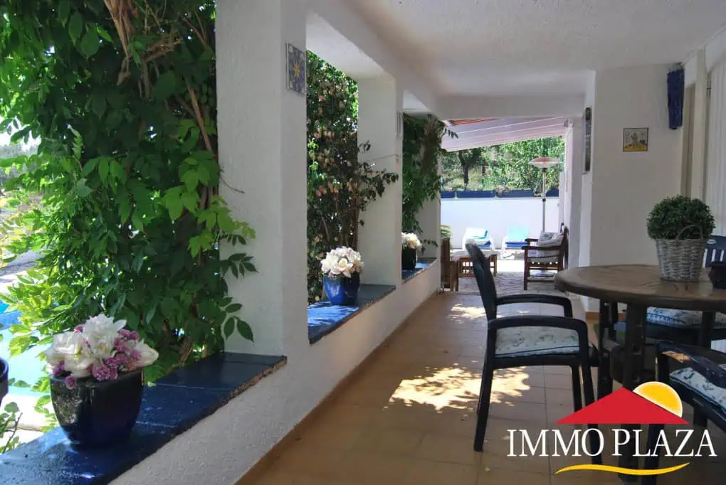 Typical spanish villa with pool, sunny and beautifully situated in Mas Bosca – Rosas – Catalonia – photo 5