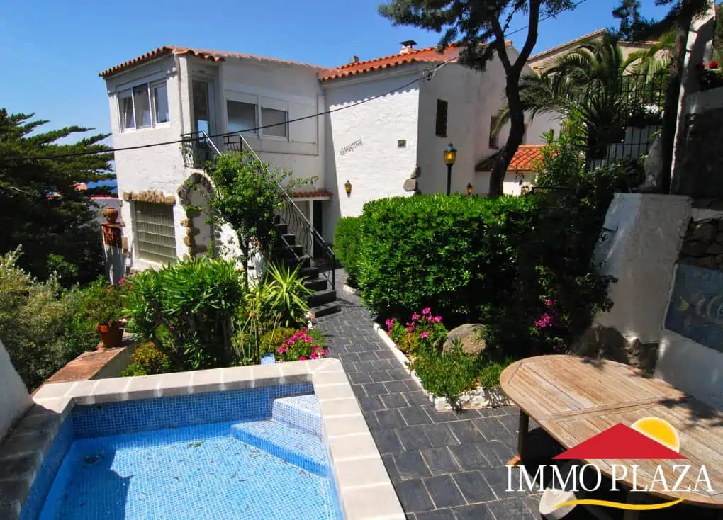 Charming house on 600m2 of land, 5 minutes walk from the beach of Canyelles – Roses – Costa Brava – photo 2