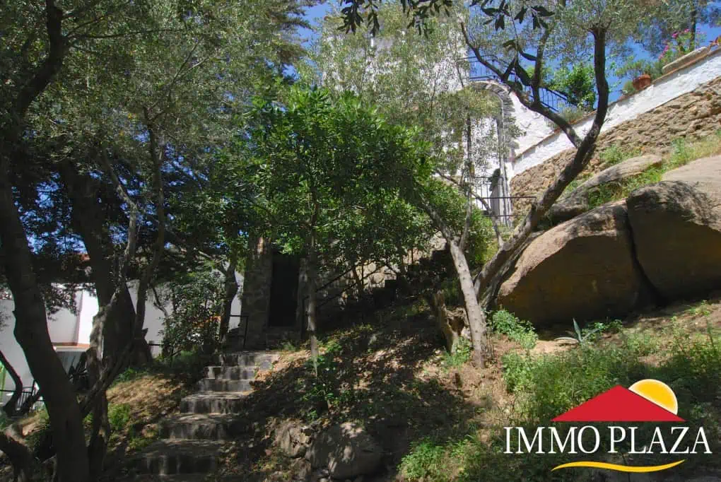 Charming house on 600m2 of land, 5 minutes walk from the beach of Canyelles – Roses – Costa Brava – photo 6